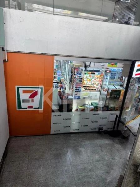 Shop / Shophouse for Sale in  Midpoint Orchard - Image 5